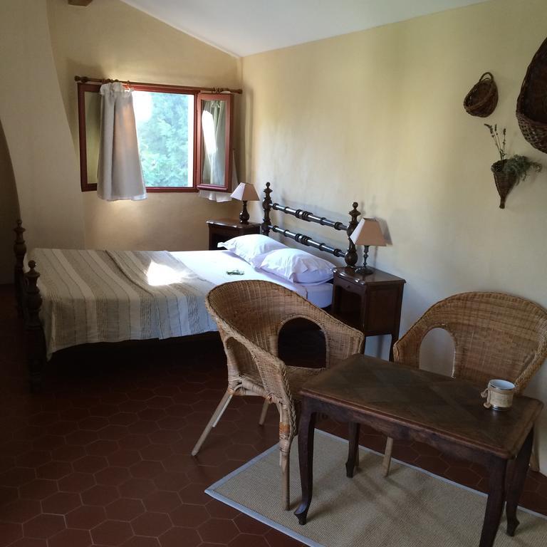 Bed and Breakfast Mas Moineau Mézoargues Pokoj fotografie